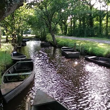 En Briere: Proche Guerande, Jardin Prive, 2 - Fr-1-306-941 Vakantiehuis Saint-Lyphard